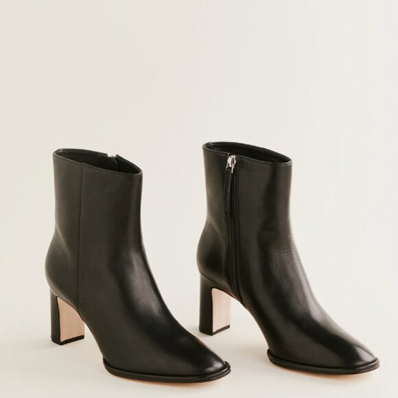 Reformation Gillian Ankle Boot Black Leather - Picture 11 of 11